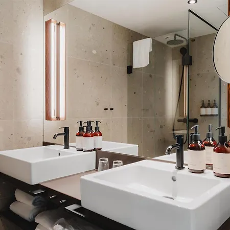 The Dock 69 39 By Scandic トロムソ