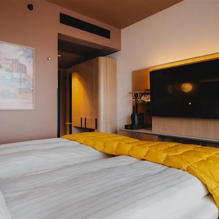 The Dock 69 39 By Scandic Otel Tromsø